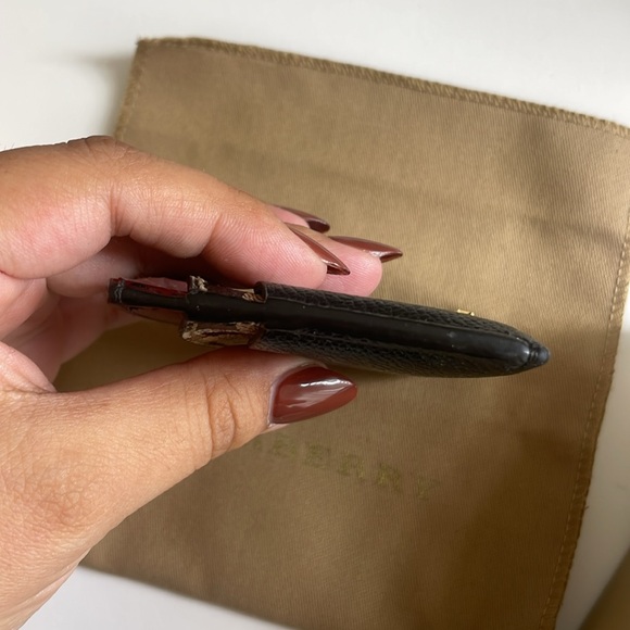 BURBERRY card holder Authentic - Picture 5 of 7